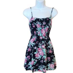 ---  Short Black Floral Dress Size Small